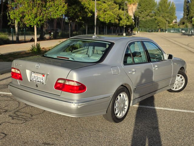2000 Mercedes-Benz E-Class E 320 2000 Mercedes-Benz E-Class E 320