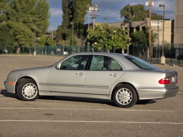 2000 Mercedes-Benz E-Class E 320 2000 Mercedes-Benz E-Class E 320