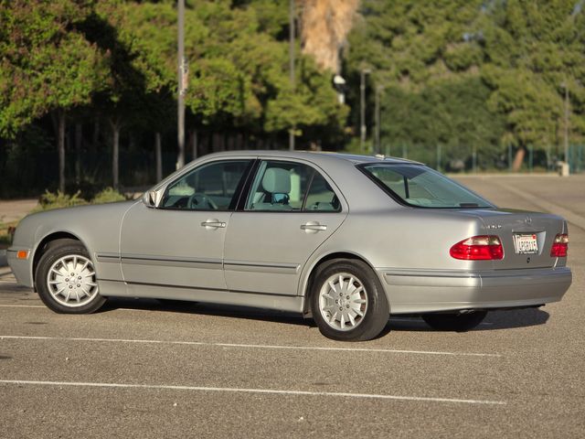 2000 Mercedes-Benz E-Class E 320 2000 Mercedes-Benz E-Class E 320