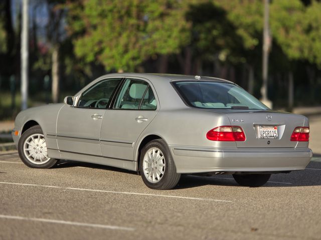 2000 Mercedes-Benz E-Class E 320