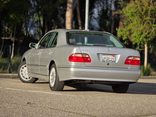 2000 Mercedes-Benz E-Class E 320