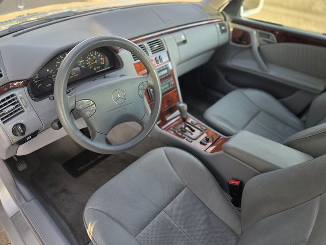 2000 Mercedes-Benz E-Class E 320
