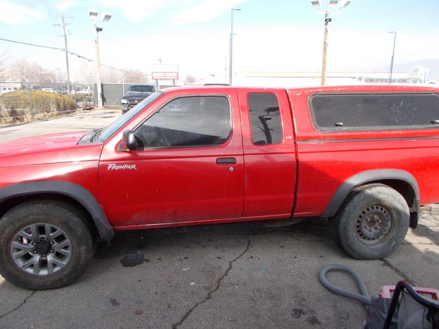 2000 Nissan Frontier SE 2000 Nissan Frontier SE