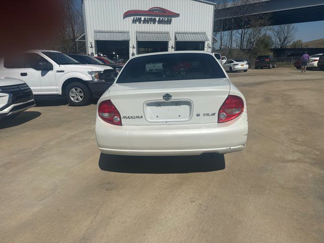 2000 Nissan Maxima GLE