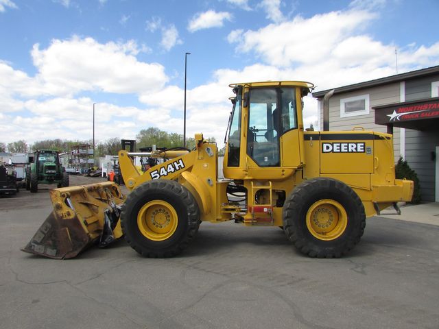 2000 John Deere 544H Front End Loader | St Cloud MN | NorthStar Truck Sales 2000 John Deere 544H Front End Loader | St Cloud MN | NorthStar Truck Sales