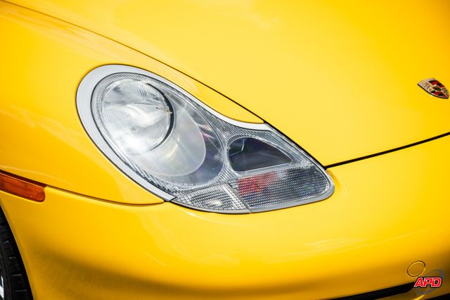 2000 Porsche 911 Carrera 4 2000 Porsche 911 Carrera 4