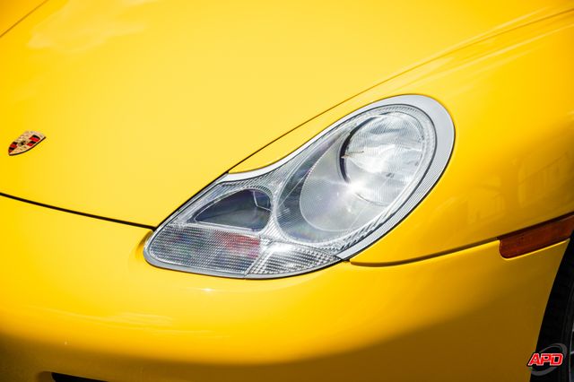 2000 Porsche 911 Carrera 4 2000 Porsche 911 Carrera 4