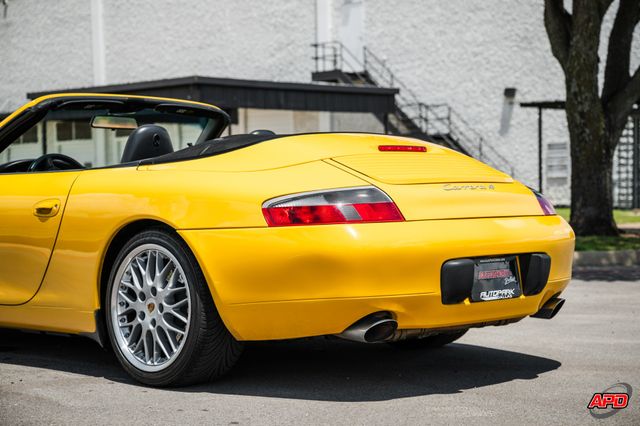 2000 Porsche 911 Carrera 4 2000 Porsche 911 Carrera 4