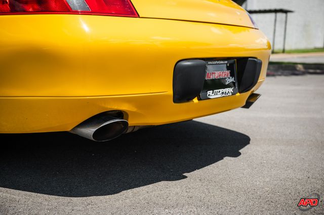 2000 Porsche 911 Carrera 4 2000 Porsche 911 Carrera 4
