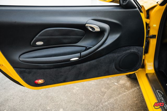 2000 Porsche 911 Carrera 4 2000 Porsche 911 Carrera 4