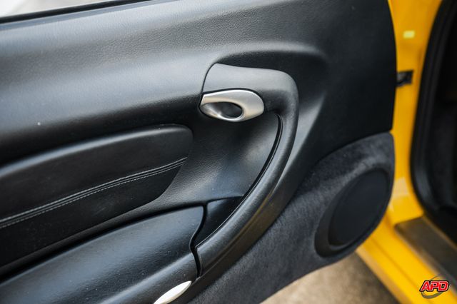 2000 Porsche 911 Carrera 4 2000 Porsche 911 Carrera 4