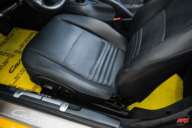 2000 Porsche 911 Carrera 4 2000 Porsche 911 Carrera 4