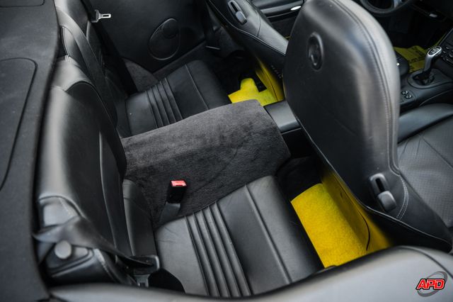 2000 Porsche 911 Carrera 4 2000 Porsche 911 Carrera 4