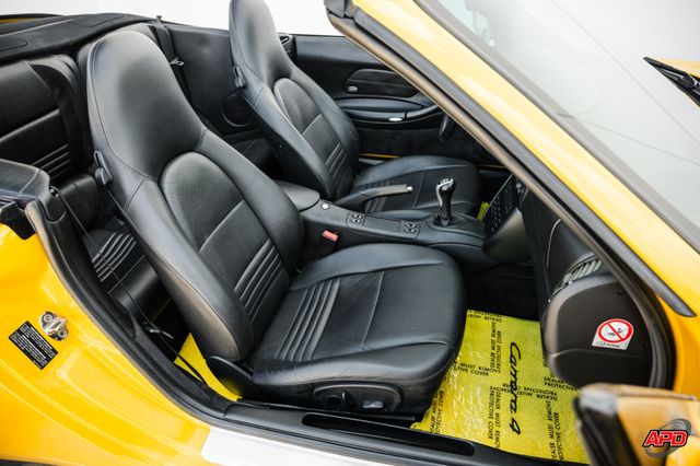 2000 Porsche 911 Carrera 4 2000 Porsche 911 Carrera 4