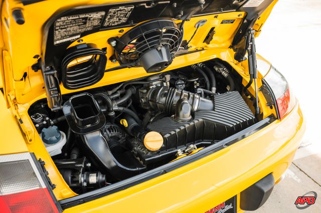 2000 Porsche 911 Carrera 4 2000 Porsche 911 Carrera 4