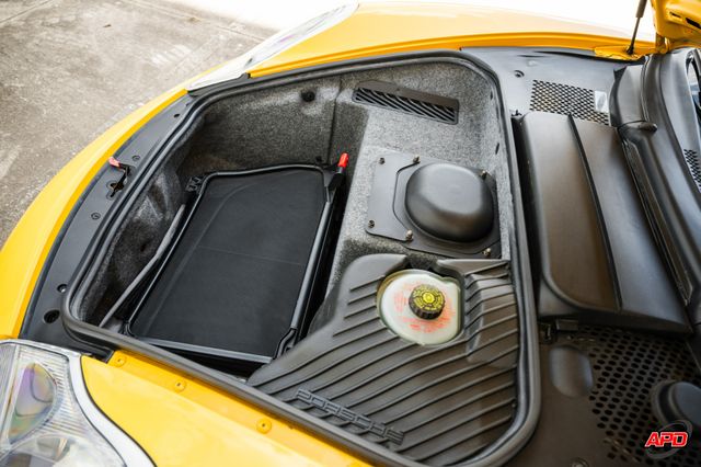 2000 Porsche 911 Carrera 4 2000 Porsche 911 Carrera 4