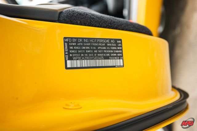 2000 Porsche 911 Carrera 4 2000 Porsche 911 Carrera 4