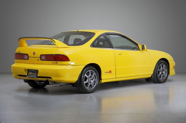 2001 Acura Integra Type R | Burbank, California | MDK International 2001 Acura Integra Type R | Burbank, California | MDK International