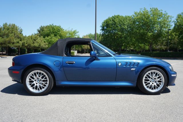 2001 BMW Z3 3.0i Roadster | Fresno, CA | 2K MOTORS 2001 BMW Z3 3.0i Roadster | Fresno, CA | 2K MOTORS