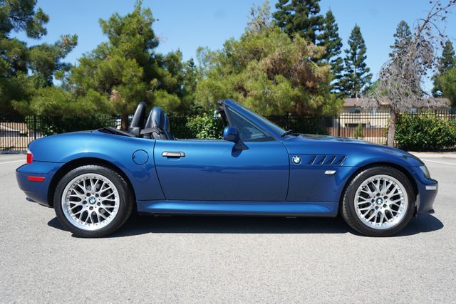 2001 BMW Z3 3.0i Roadster | Fresno, CA | 2K MOTORS 2001 BMW Z3 3.0i Roadster | Fresno, CA | 2K MOTORS