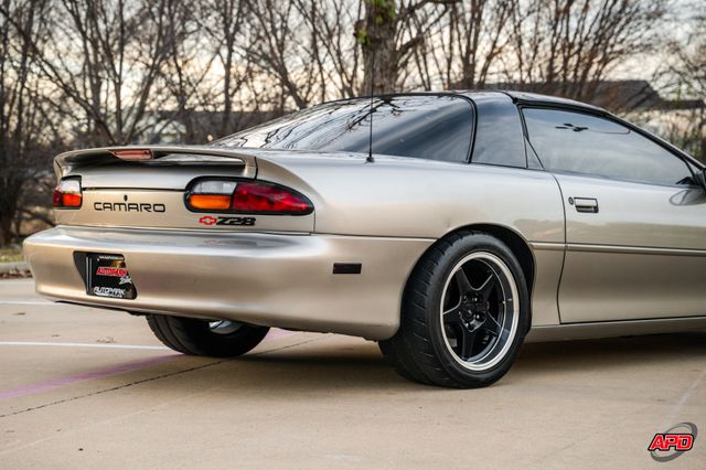 2001 Chevrolet Camaro Z28