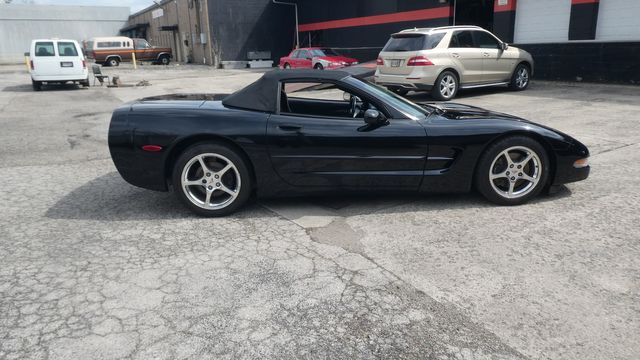 2001 Chevrolet Corvette 6 SPEED MANUAL Base