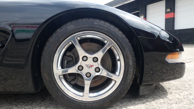 2001 Chevrolet Corvette 6 SPEED MANUAL Base