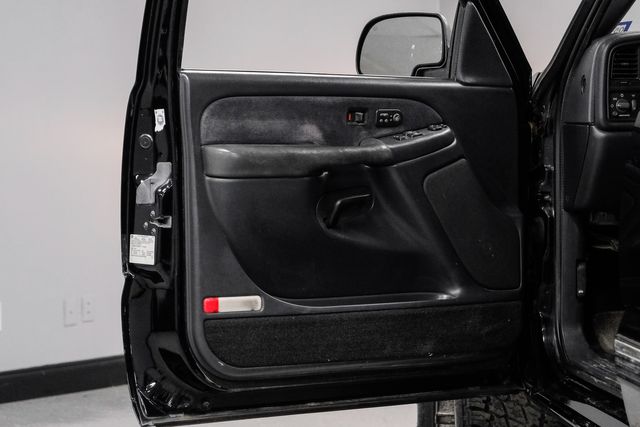 2001 Chevrolet Silverado 1500 LT Stepside 4WD Z71 Leather OneOwner ServiceRecord | Dallas, TX | Stevens Motor Company LLC 2001 Chevrolet Silverado 1500 LT Stepside 4WD Z71 Leather OneOwner ServiceRecord | Dallas, TX | Stevens Motor Company LLC