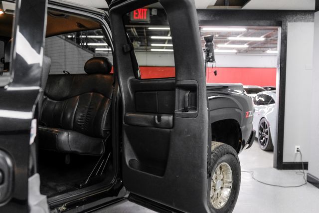 2001 Chevrolet Silverado 1500 LT Stepside 4WD Z71 Leather OneOwner ServiceRecord | Dallas, TX | Stevens Motor Company LLC 2001 Chevrolet Silverado 1500 LT Stepside 4WD Z71 Leather OneOwner ServiceRecord | Dallas, TX | Stevens Motor Company LLC