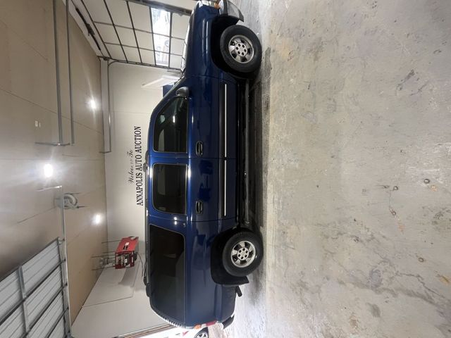 2001 Chevrolet Suburban 1500 | Annapolis, MD | Annapolis Public Auto Auction