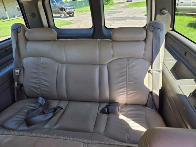 2001 Chevrolet Suburban 1500 LT | Conroe, TX | GNC Motors 2001 Chevrolet Suburban 1500 LT | Conroe, TX | GNC Motors