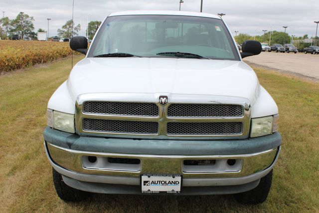 2001 Dodge Ram 2500 4x4 Diesel | Roscoe, IL | Autoland Outlets 2001 Dodge Ram 2500 4x4 Diesel | Roscoe, IL | Autoland Outlets