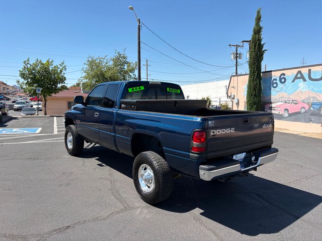 2001 Dodge Ram 2500 SLT Plus