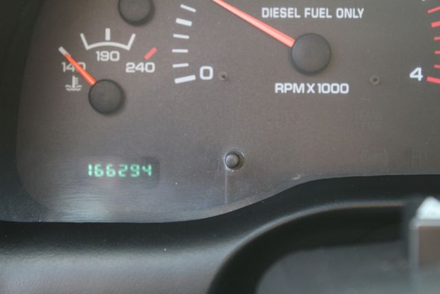 2001 Dodge Ram 2500 4x4 Diesel manual ST | Roscoe, IL | Autoland Outlets 2001 Dodge Ram 2500 4x4 Diesel manual ST | Roscoe, IL | Autoland Outlets