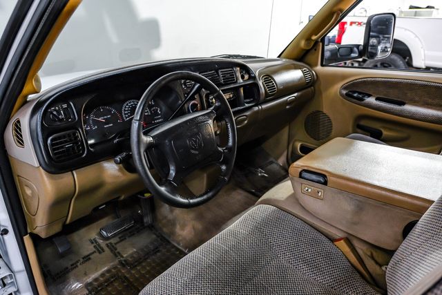 2001 Dodge Ram 3500 SLT 5.9L 24V Cummins AUTO SOUTHERN RUST FREE | Dallas, TX | East Dallas Diesel 2001 Dodge Ram 3500 SLT 5.9L 24V Cummins AUTO SOUTHERN RUST FREE | Dallas, TX | East Dallas Diesel