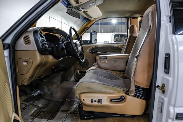 2001 Dodge Ram 3500 SLT 5.9L 24V Cummins AUTO SOUTHERN RUST FREE | Dallas, TX | East Dallas Diesel 2001 Dodge Ram 3500 SLT 5.9L 24V Cummins AUTO SOUTHERN RUST FREE | Dallas, TX | East Dallas Diesel