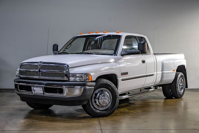 2001 Dodge Ram 3500 SLT 5.9L 24V Cummins AUTO SOUTHERN RUST FREE | Dallas, TX | East Dallas Diesel 2001 Dodge Ram 3500 SLT 5.9L 24V Cummins AUTO SOUTHERN RUST FREE | Dallas, TX | East Dallas Diesel