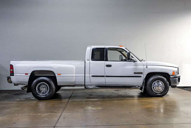 2001 Dodge Ram 3500 SLT 5.9L 24V Cummins AUTO SOUTHERN RUST FREE | Dallas, TX | East Dallas Diesel 2001 Dodge Ram 3500 SLT 5.9L 24V Cummins AUTO SOUTHERN RUST FREE | Dallas, TX | East Dallas Diesel