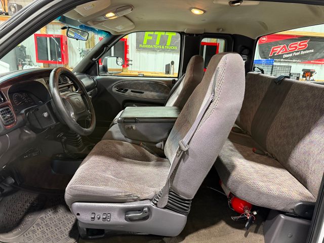 2001 Dodge Ram 3500 SLT | Jupiter, FL | Florida Toys & Trucks LLC 2001 Dodge Ram 3500 SLT | Jupiter, FL | Florida Toys & Trucks LLC