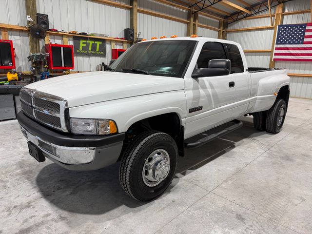 2001 Dodge Ram 3500 SLT | Jupiter, FL | Florida Toys & Trucks LLC 2001 Dodge Ram 3500 SLT | Jupiter, FL | Florida Toys & Trucks LLC