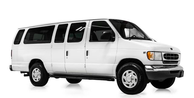 2001 Ford E-Series E 350 SD XLT 3dr Extended Passenger Van | Houston, TX | Houston Auto Credit