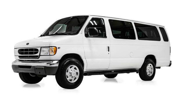 2001 Ford E-Series E 350 SD XLT 3dr Extended Passenger Van | Houston, TX | Houston Auto Credit