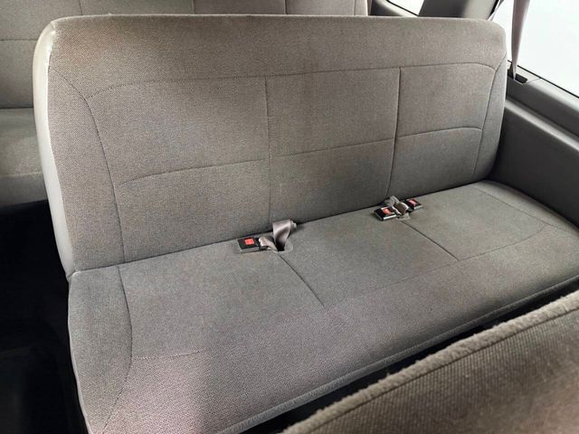 2001 Ford E-Series E 350 SD XLT 3dr Extended Passenger Van | Houston, TX | Houston Auto Credit