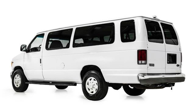 2001 Ford E-Series E 350 SD XLT 3dr Extended Passenger Van | Houston, TX | Houston Auto Credit 2001 Ford E-Series E 350 SD XLT 3dr Extended Passenger Van | Houston, TX | Houston Auto Credit