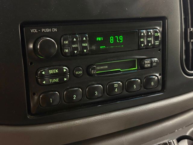 2001 Ford E-Series E 350 SD XLT 3dr Extended Passenger Van | Houston, TX | Houston Auto Credit 2001 Ford E-Series E 350 SD XLT 3dr Extended Passenger Van | Houston, TX | Houston Auto Credit