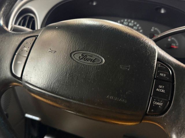 2001 Ford E-Series E 350 SD XLT 3dr Extended Passenger Van | Houston, TX | Houston Auto Credit