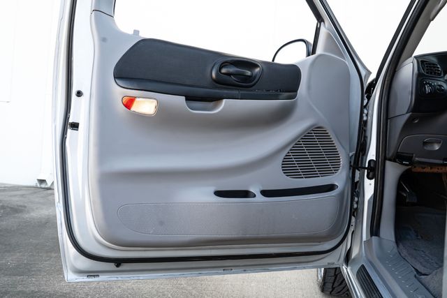 2001 Ford F-150 SVT Lightning  | Dallas, TX | RPM Garage