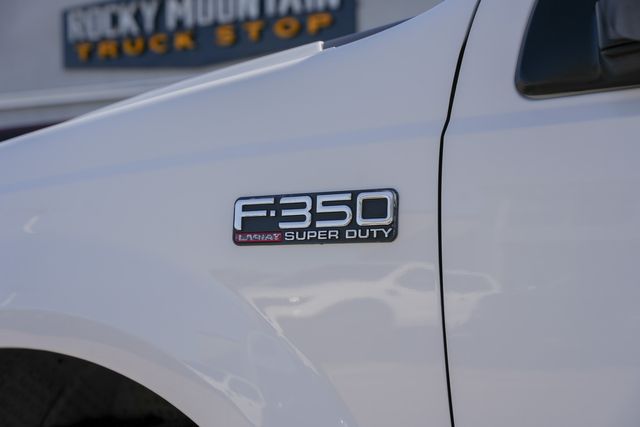 2001 Ford F-350 Super Duty Lariat CREW CAB LONG BED DRW 4X4 / LOW MILES | Austin, TX | Rocky Mountain Truck Stop Austin