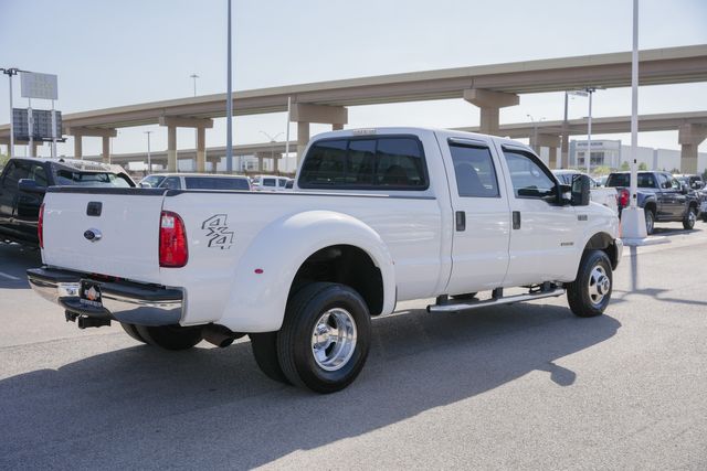 2001 Ford F-350 Super Duty Lariat CREW CAB LONG BED DRW 4X4 / LOW MILES | Austin, TX | Rocky Mountain Truck Stop Austin 2001 Ford F-350 Super Duty Lariat CREW CAB LONG BED DRW 4X4 / LOW MILES | Austin, TX | Rocky Mountain Truck Stop Austin