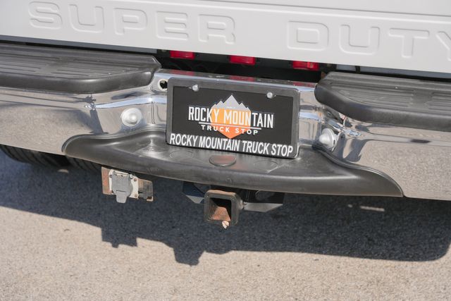 2001 Ford F-350 Super Duty Lariat CREW CAB LONG BED DRW 4X4 / LOW MILES | Austin, TX | Rocky Mountain Truck Stop Austin